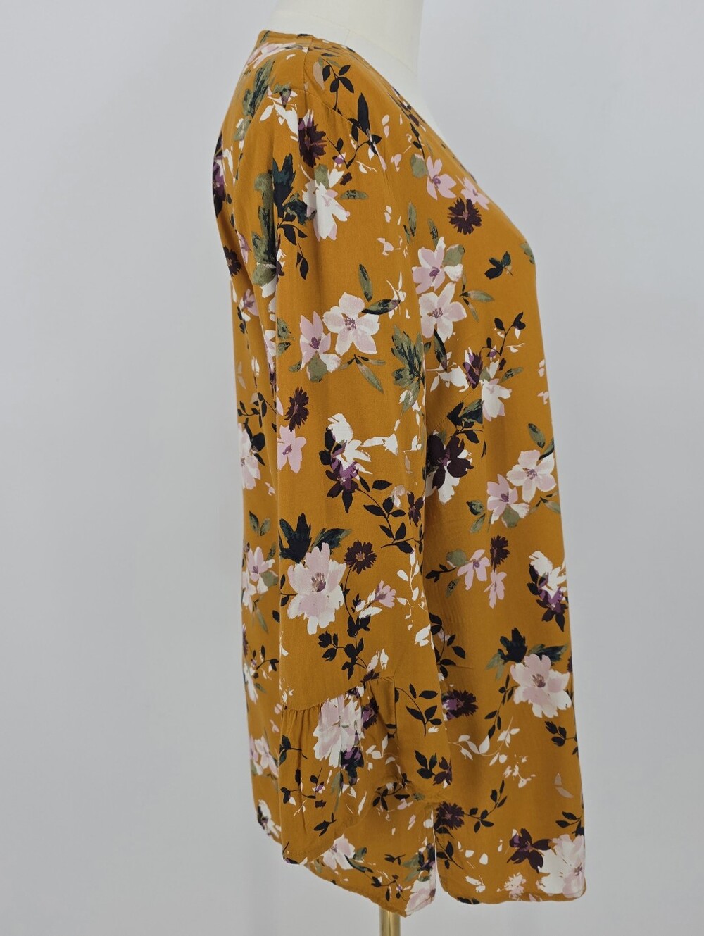 J.Jill Floral Tunic Top Women XS Mustard Yellow V Neck Bell Sleeve Rayon - Picture 3 of 10